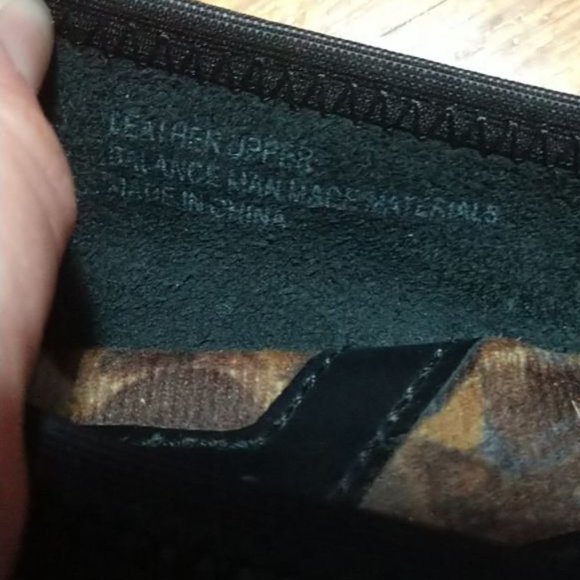 Born Julianne Black Leather Flat Size 6 - Picture 13 of 14